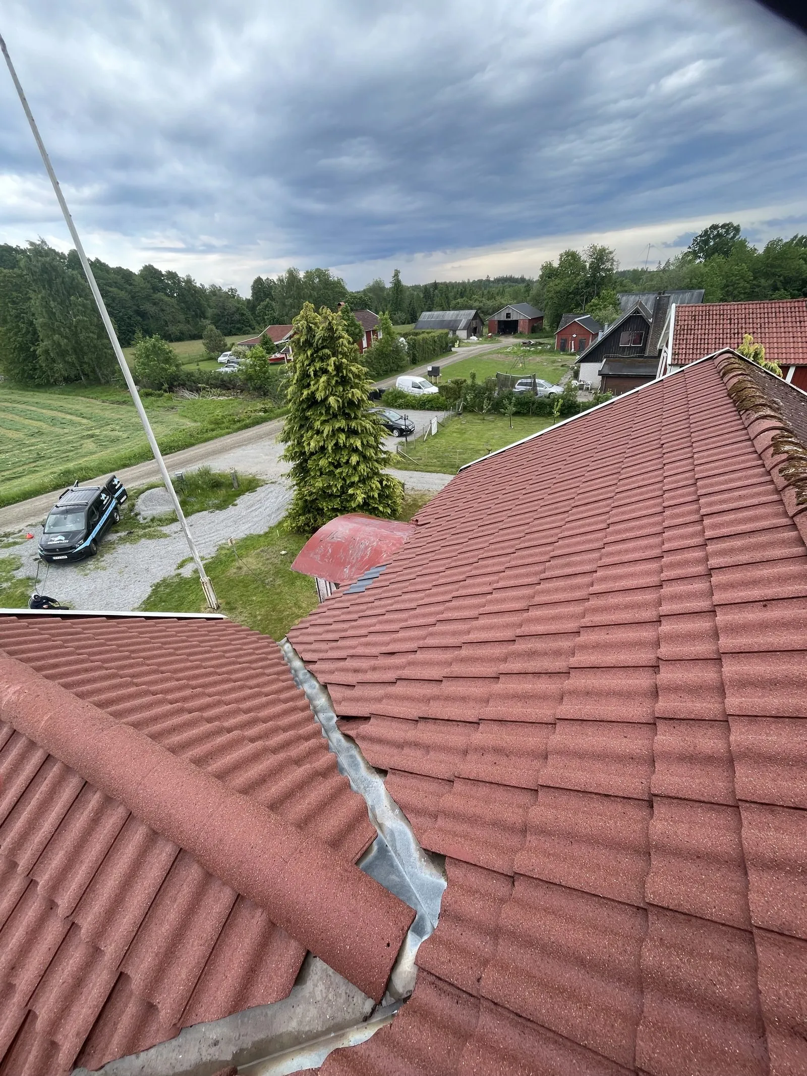 Samma tak efter tvätt, redo att målas
